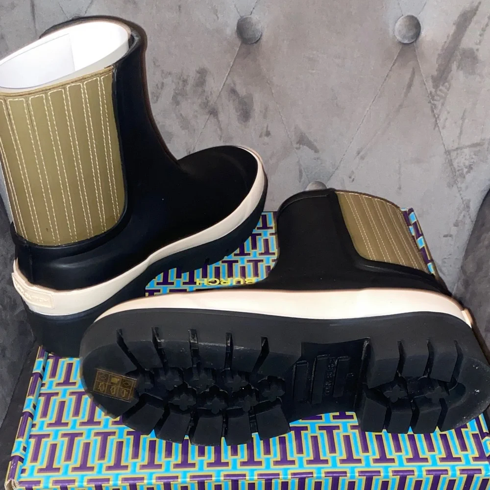 Tory Burch Black and Olive Hurricane Boots - Picture 6 of 7